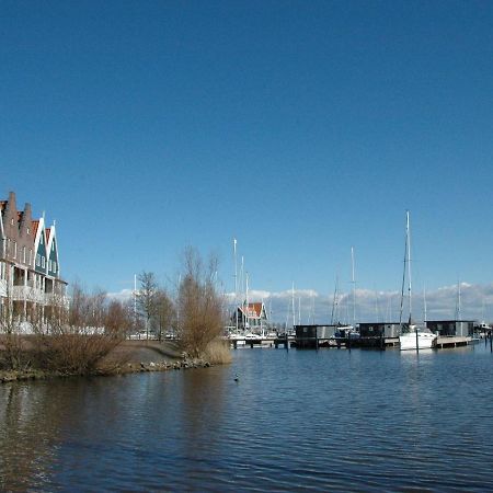 Beautiful Houseboat In The Harbour Of Volendam Near Centre Hotel Bagian luar foto